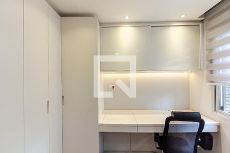 Quarto 1 de apartamento para alugar com 2 quartos, 65m² em Vila Uberabinha, São Paulo