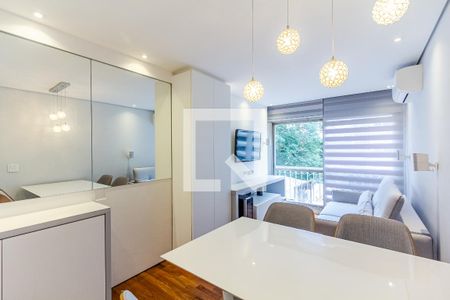 Sala de apartamento para alugar com 2 quartos, 65m² em Vila Uberabinha, São Paulo