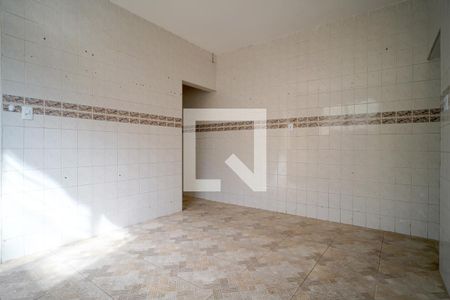 Casa para alugar com 70m², 2 quartos e 2 vagasCozinha