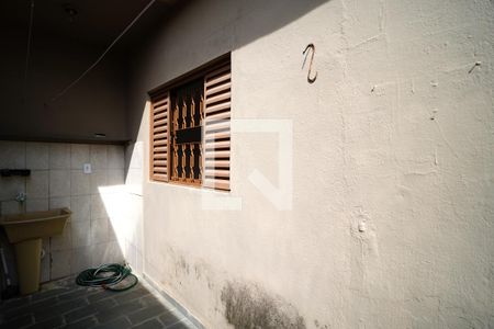 Casa para alugar com 70m², 2 quartos e 2 vagasÁrea de Serviço