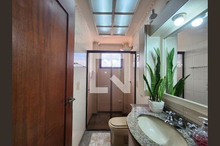 Apartamento à venda com 170m², 3 quartos e 2 vagasBanheiro