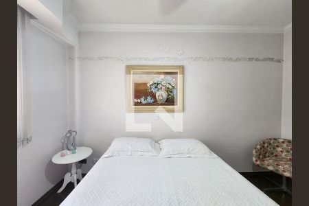 Apartamento à venda com 170m², 3 quartos e 2 vagasQuarto 2