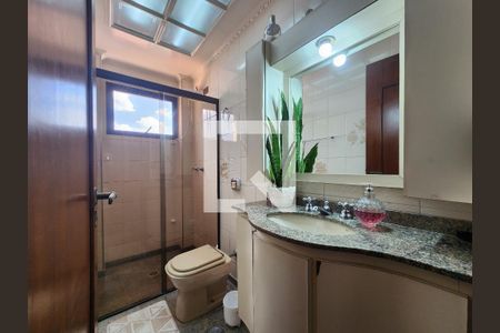 Apartamento à venda com 170m², 3 quartos e 2 vagasBanheiro