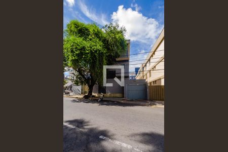 Apartamento para alugar com 136m², 4 quartos e 2 vagas Apartamento para alugar com 136m², 4 quartos e 2 vagasFachada