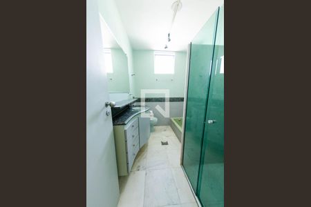 Apartamento para alugar com 136m², 4 quartos e 2 vagas Apartamento para alugar com 136m², 4 quartos e 2 vagasBanheiro