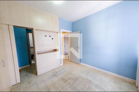 Apartamento para alugar com 136m², 4 quartos e 2 vagas Apartamento para alugar com 136m², 4 quartos e 2 vagasSuíte