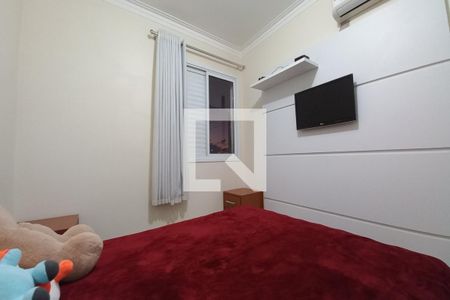 Quarto Suíte de apartamento à venda com 2 quartos, 84m² em Vila Satúrnia, Campinas