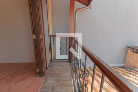 Casa à venda com 110m², 3 quartos e 4 vagassacada