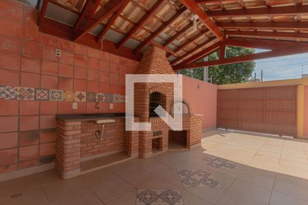 Casa à venda com 110m², 3 quartos e 4 vagasÁrea comum - Churrasqueira