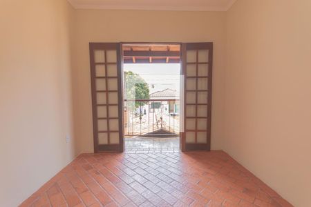 Casa à venda com 110m², 3 quartos e 4 vagasquarto 3