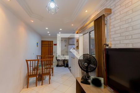 Sala de apartamento à venda com 2 quartos, 49m² em Jardim das Maravilhas, Santo André