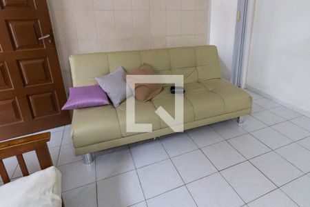 Detalhe da sala de casa para alugar com 2 quartos, 110m² em Jardim Imperador, Praia Grande