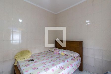 Quarto de casa para alugar com 2 quartos, 110m² em Jardim Imperador, Praia Grande