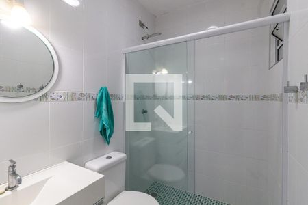 Casa para alugar com 110m², 2 quartos e 4 vagas Casa para alugar com 110m², 2 quartos e 4 vagasBanheiro da suíte