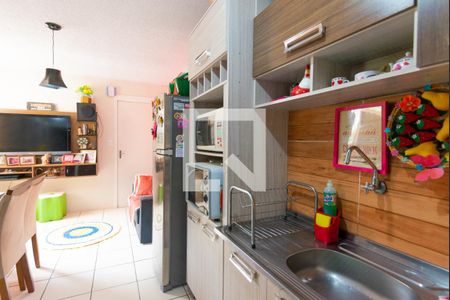 Sala/Cozinha de apartamento à venda com 2 quartos, 56m² em Glória, Porto Alegre