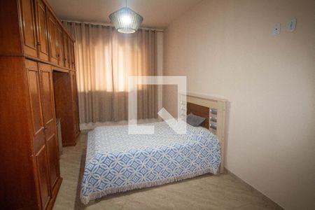 Casa para alugar com 270m², 4 quartos e 2 vagasSuíte 2