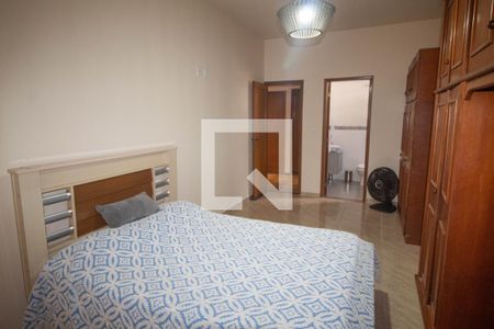 Casa para alugar com 270m², 4 quartos e 2 vagasSuíte 2