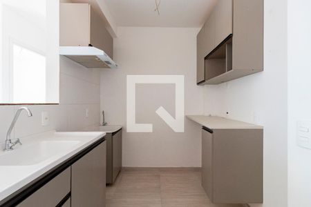 Apartamento à venda com 35m², 2 quartos e sem vaga Apartamento à venda com 35m², 2 quartos e sem vagaCozinha e Área de Serviço