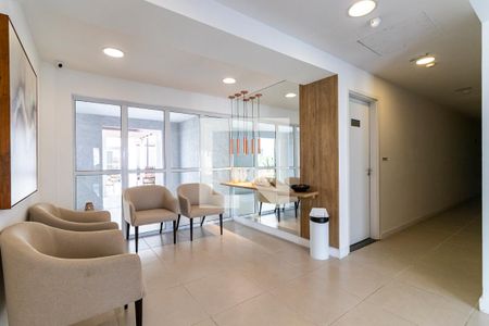 Apartamento à venda com 35m², 2 quartos e sem vaga Apartamento à venda com 35m², 2 quartos e sem vagaÁrea comum - Hall Social