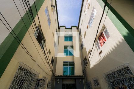 Apartamento à venda com 63m², 2 quartos e 1 vagaFachada