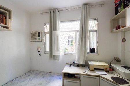 Quarto 2 de apartamento à venda com 2 quartos, 63m² em Anil, Rio de Janeiro