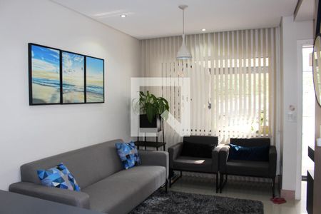 Sala de casa à venda com 3 quartos, 166m² em Vila Pirituba, São Paulo