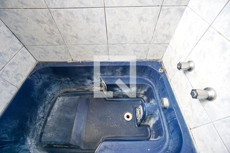 Apartamento à venda com 85m², 3 quartos e 2 vagasBanheira