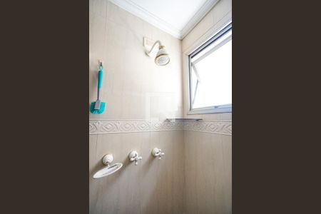 Apartamento à venda com 85m², 3 quartos e 2 vagasChuveiro