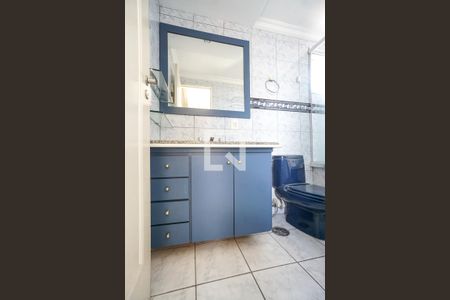 Apartamento à venda com 85m², 3 quartos e 2 vagasBanheiro da suíte