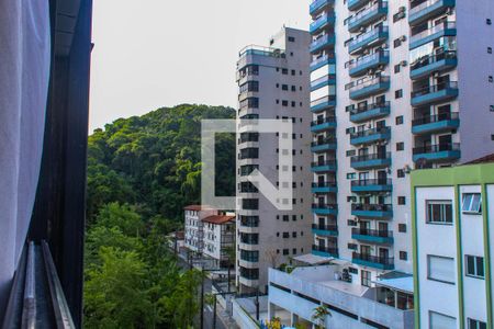 Vista da Sala de apartamento para alugar com 3 quartos, 160m² em Barra Funda, Guarujá