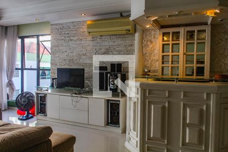 Sala de apartamento para alugar com 3 quartos, 160m² em Barra Funda, Guarujá