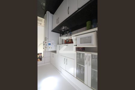 Apartamento à venda com 60m², 2 quartos e 2 vagasCozinha 