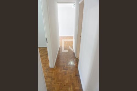 Apartamento à venda com 71m², 3 quartos e 1 vagaCorredor