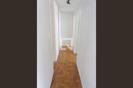 Apartamento à venda com 71m², 3 quartos e 1 vagaCorredor