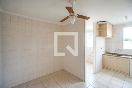 Copa e cozinha de apartamento para alugar com 2 quartos, 63m² em Vila Carrão, São Paulo