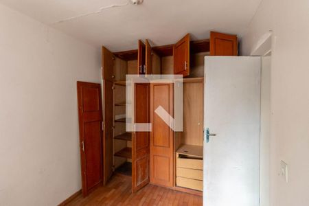 Quarto 2 de casa à venda com 5 quartos, 300m² em Vila Paris, Belo Horizonte