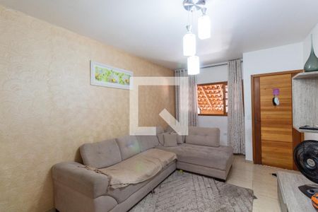 Sala de casa à venda com 3 quartos, 220m² em Vila Frugoli, São Paulo