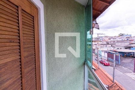 Casa à venda com 220m², 3 quartos e 6 vagasVaranda