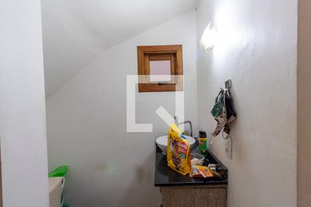 Casa à venda com 220m², 3 quartos e 6 vagasLavabo