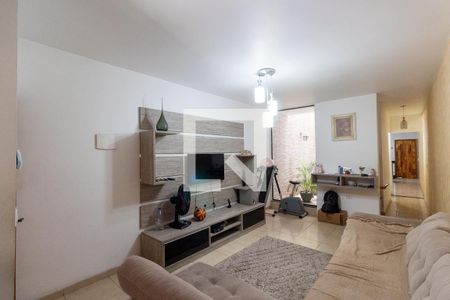 Sala de casa à venda com 3 quartos, 220m² em Vila Frugoli, São Paulo