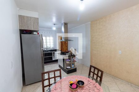 Casa à venda com 220m², 3 quartos e 6 vagasCozinha