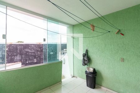 Casa à venda com 220m², 3 quartos e 6 vagasLavanderia