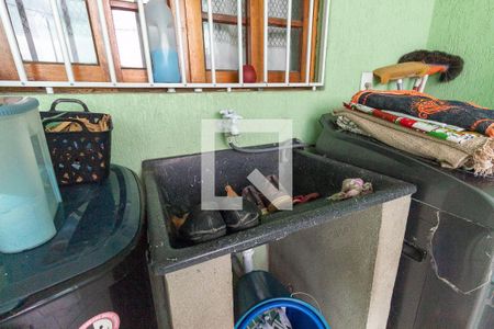 Casa à venda com 220m², 3 quartos e 6 vagasLavanderia