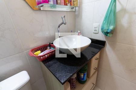 Casa à venda com 220m², 3 quartos e 6 vagasBanheiro da Suíte 2