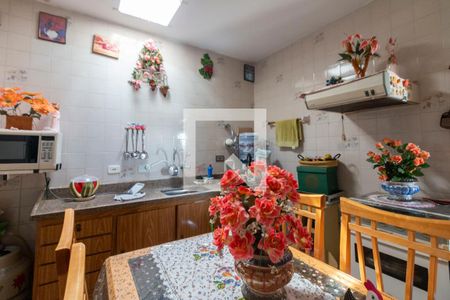 Casa à venda com 300m², 5 quartos e 3 vagasCozinha