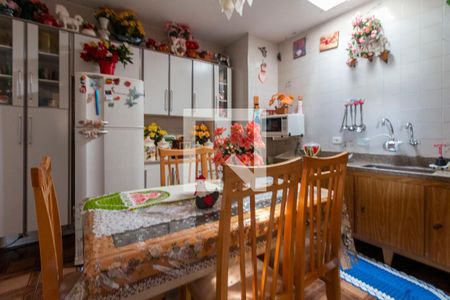 Cozinha de casa à venda com 5 quartos, 300m² em Vila Carolina, São Paulo