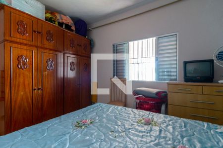 Quarto 2 de casa à venda com 5 quartos, 300m² em Vila Carolina, São Paulo