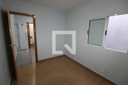 Quarto de casa para alugar com 1 quarto, 27m² em Jardim Vila Formosa, São Paulo