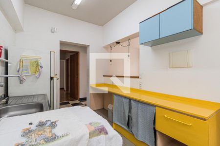 Apartamento para alugar com 145m², 3 quartos e sem vagaCozinha