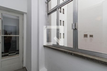 Apartamento para alugar com 145m², 3 quartos e sem vagaVaranda